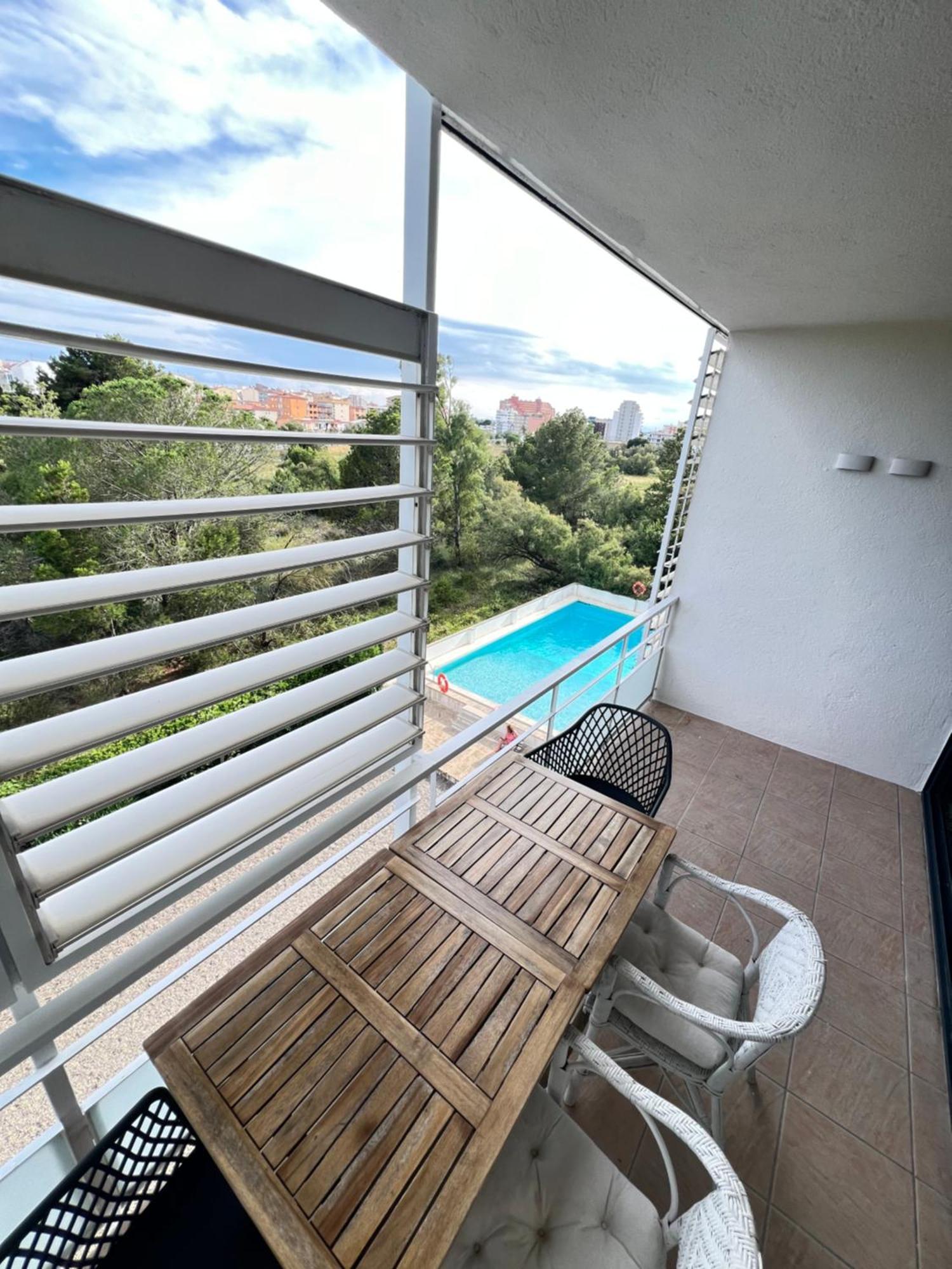 3 Room Apartment, 500M To Beach, Swimming Pool, Nice Terrace Roses Bagian luar foto